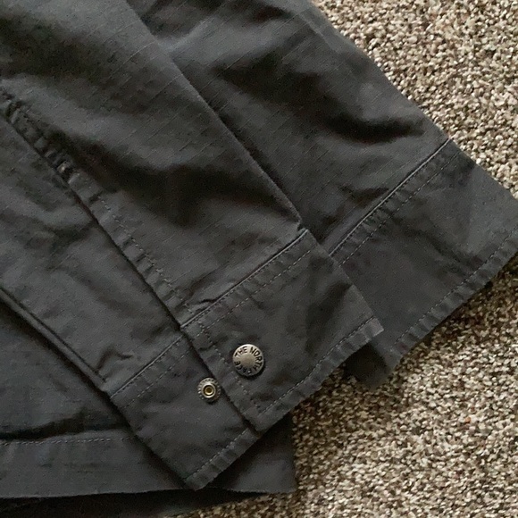 North Face shirt jacket - Picture 2 of 4